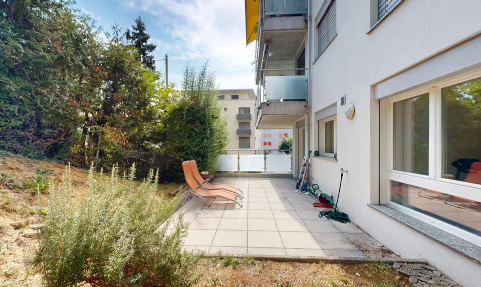 Large 4.5-room apartment with terrace in Lausanne – photo 10 of 13