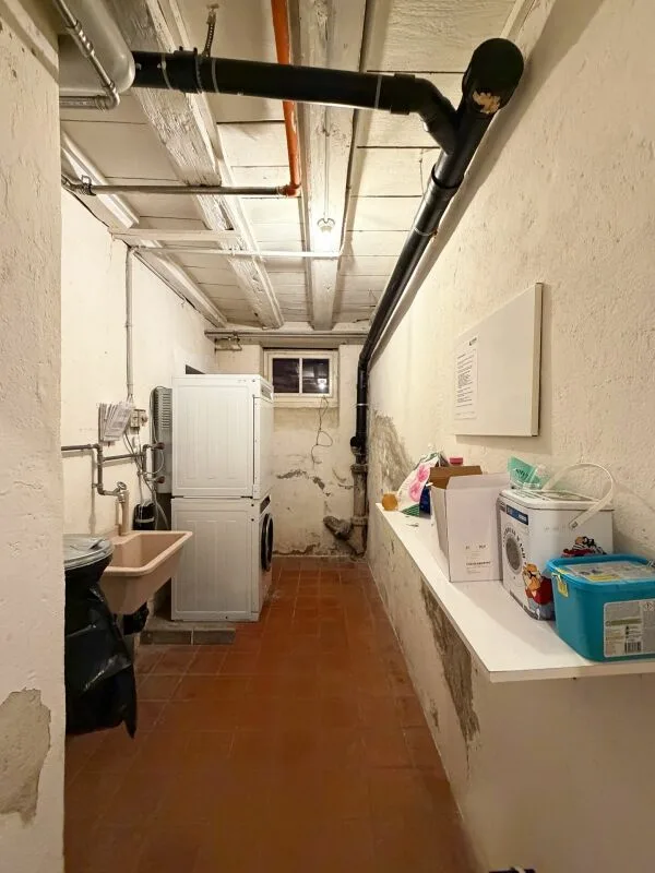 Multi-family house with 4 apartments in the popular Iselin district – photo 12 of 13