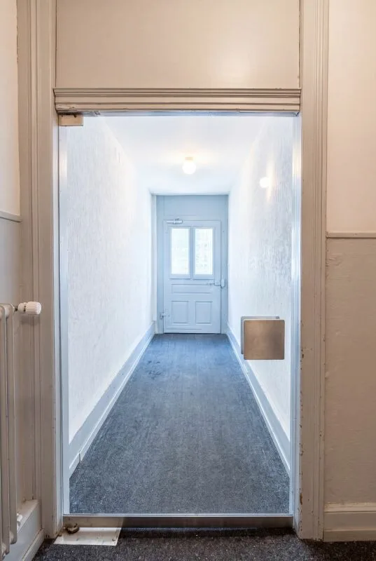 Multi-family house with 4 apartments in the popular Iselin district – photo 11 of 13