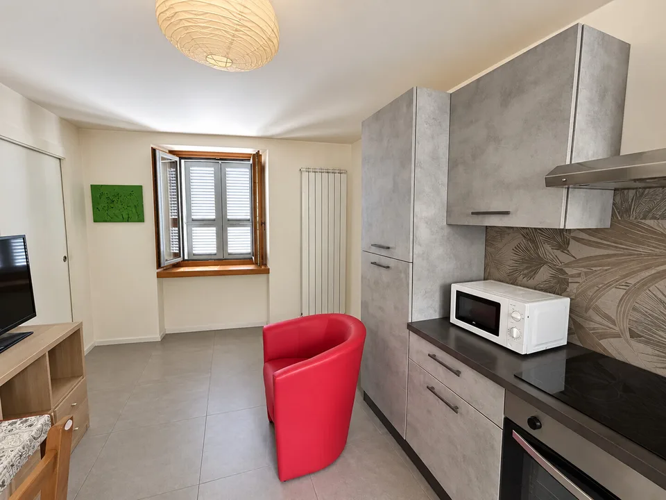 EXCELLENT AFFAIRE - IMMEUBLE À REVENUS À MORBIO INFERIORE – photo 2 sur 9