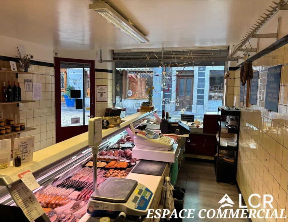 Schöner Gewerberaum in Saint-Maurice – Foto 4 von 10