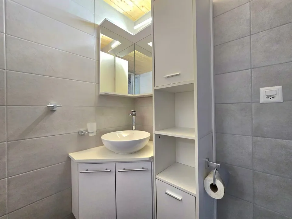 Charmante 3,5-Zimmer-Wohnung in St-Martin (Val d'Hérens) – Foto 13 von 16