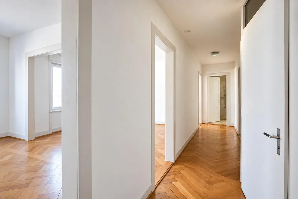 Charmante 4-Zimmerwohnung mit zwei Balkonen – Foto 2 von 11