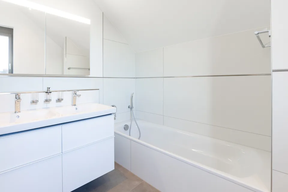 Fantastische Dachwohnung mit Eigentumscharakter – Foto 9 von 13