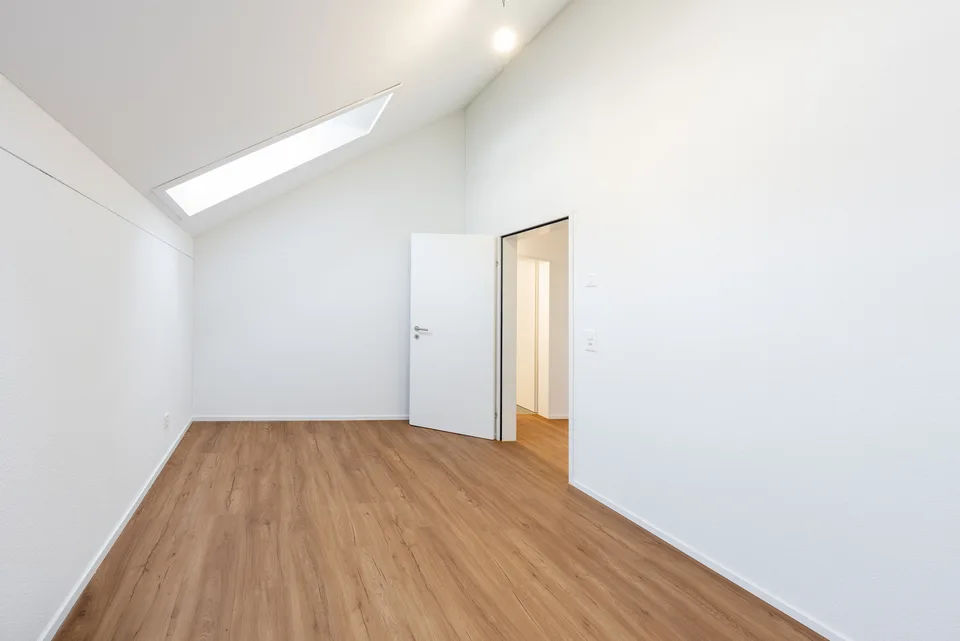 Fantastische Dachwohnung mit Eigentumscharakter – Foto 8 von 13