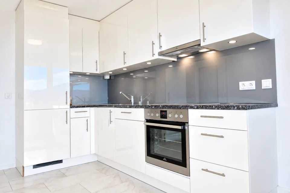 Top Sanierte 5.5 ZIMMERWOHNUNG mit grossen Spielplatz! – Foto 5 von 10