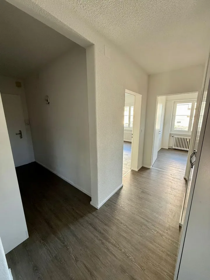 Appartamento moderno di 3 stanze a Madretsch – foto 6 di 6