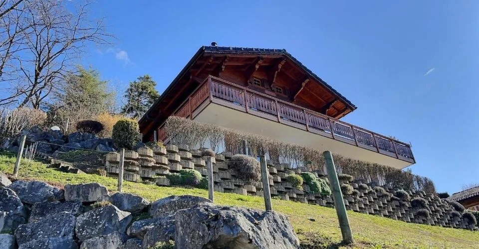 Magnifico chalet con vista sul lago e sulle montagne – foto 4 di 13