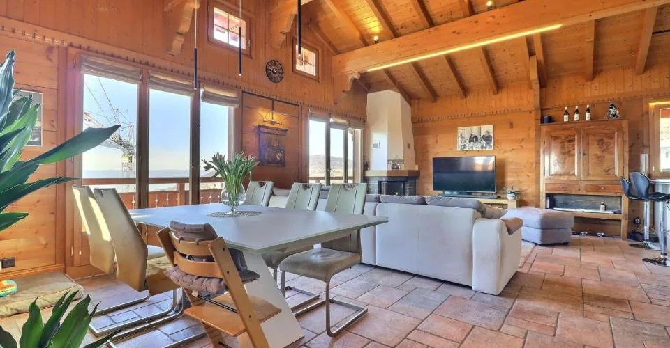 Magnifico chalet con vista sul lago e sulle montagne – foto 11 di 13