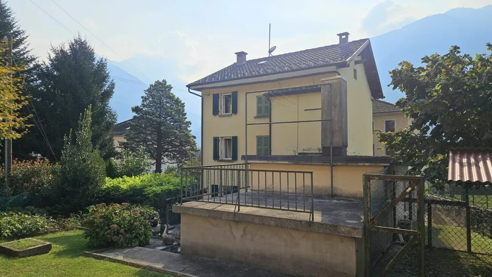 Grande maison unifamiliale avec jardin à S. Vittore – photo 7 sur 13