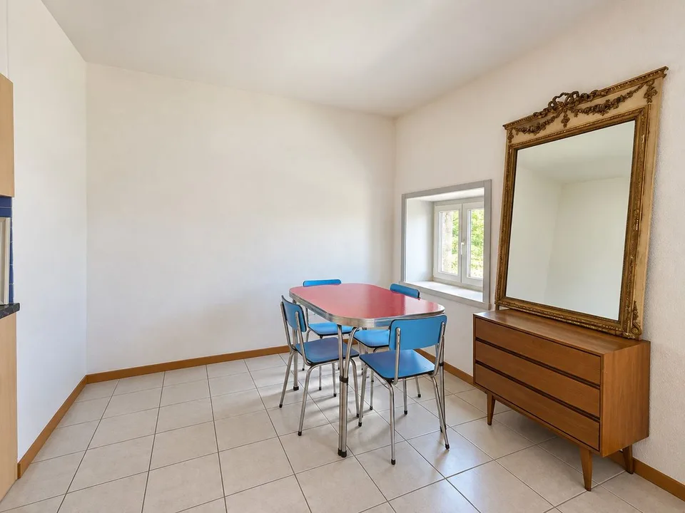 Großes 35 m² Studio mit Außenparkplatz – Foto 2 von 7
