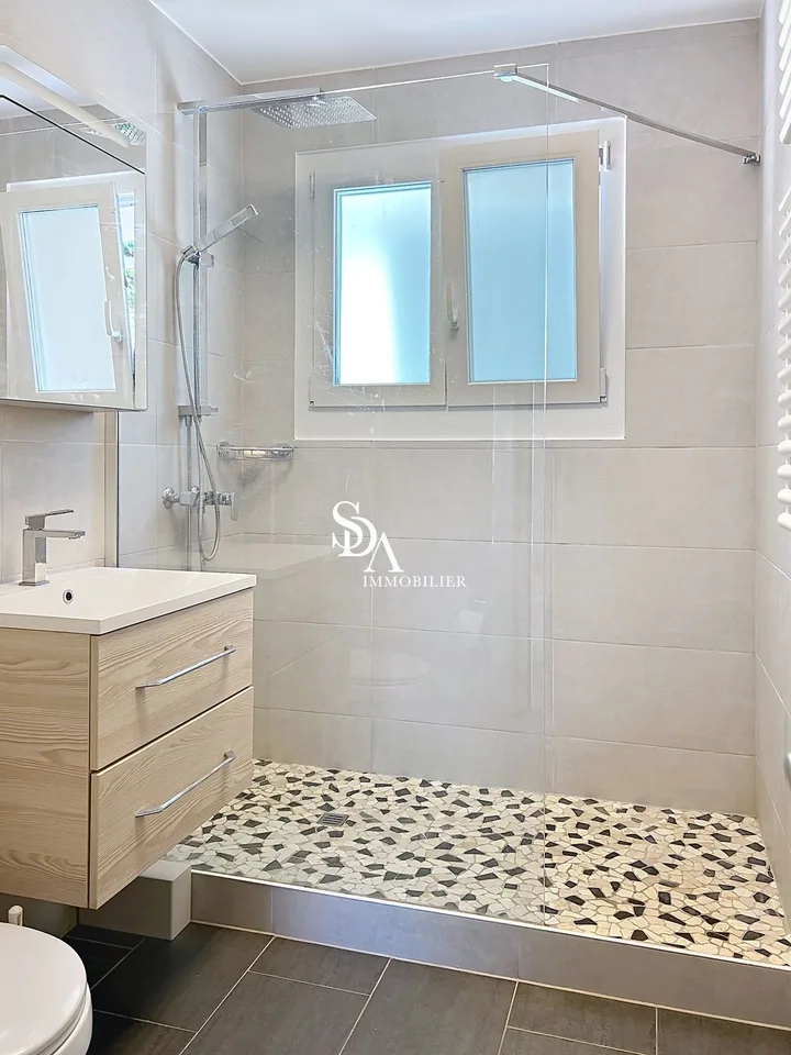 Schöne 3,5-Zimmer-Wohnung mit Balkon und Garten – Foto 6 von 10