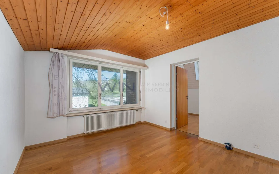 Maison familiale de 1970 avec potentiel d'extension – photo 11 sur 13