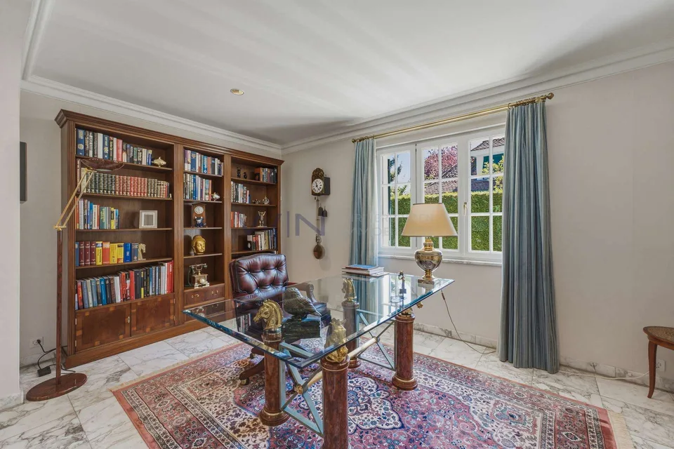 Privates Hallenbad im grünen Wohnquartier – Foto 6 von 13