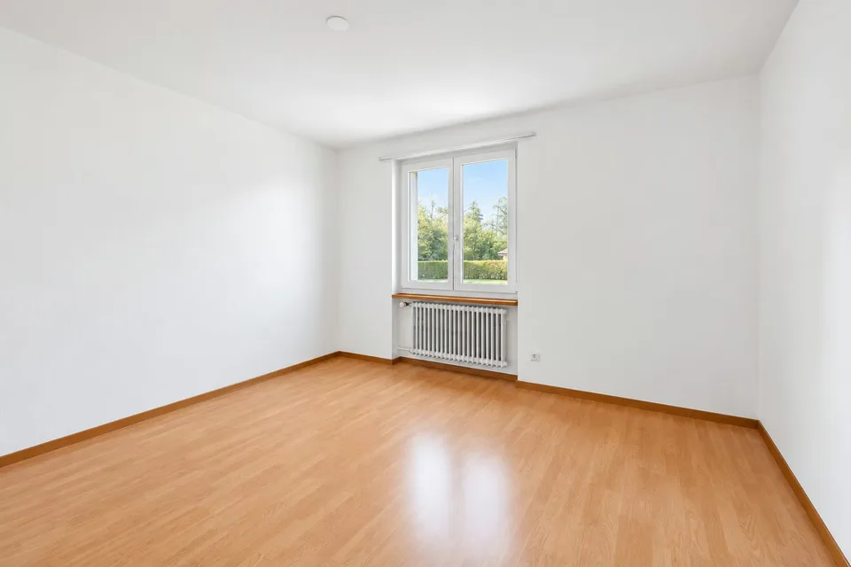 Appartamento situato ai margini del bosco, che offre potenziale per le proprie idee. – foto 5 di 13