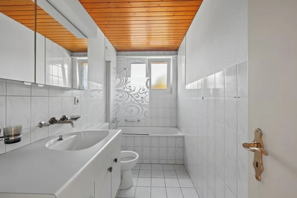 Appartamento situato ai margini del bosco, che offre potenziale per le proprie idee. – foto 10 di 13
