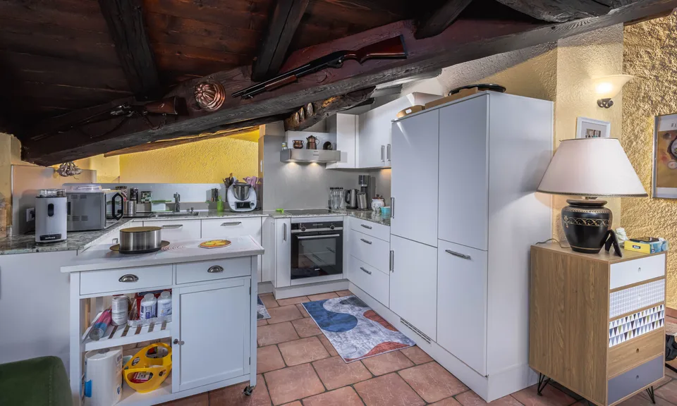 GRANDE 3.5 LOCALI CON TERRAZZA E VISTA APERTA IN CAPRIASCA – foto 5 di 9