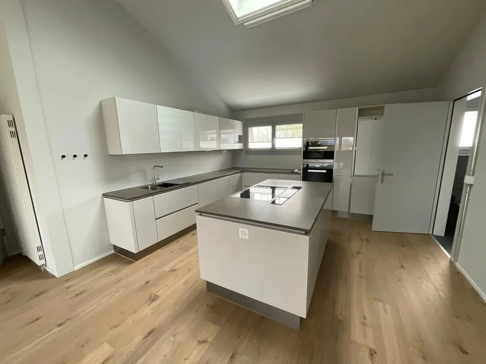 unique loft apartment in a quiet neighborhood – photo 4 of 9
