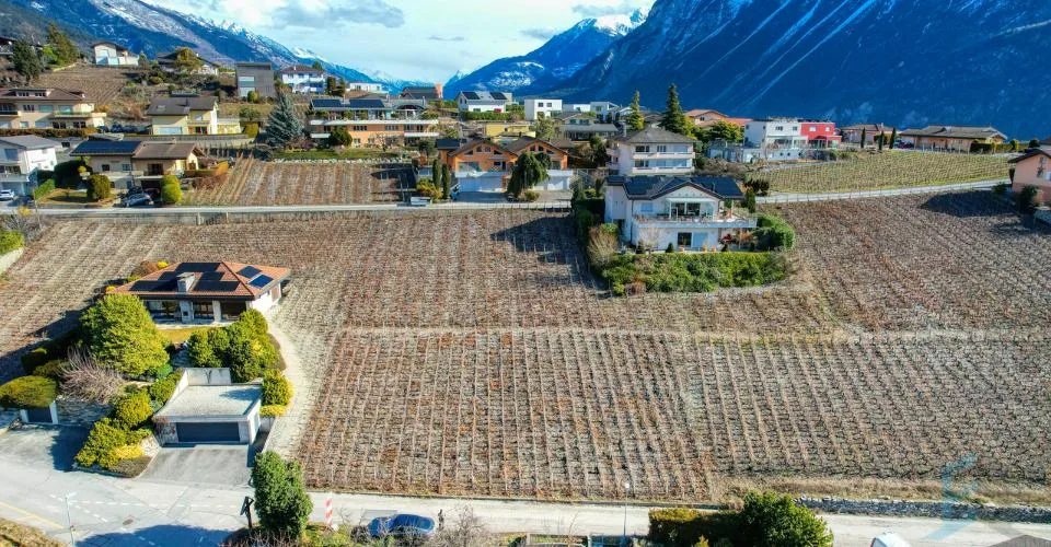 EXKLUSIVITÄT Wunderschönes Baugrundstück von 804 m² in Miège (Noble-Contrée) – Foto 5 von 7