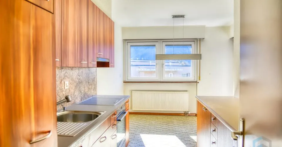 ESCLUSIVITÀ Spazioso appartamento 4 ½ locali vicino al centro – foto 3 di 11