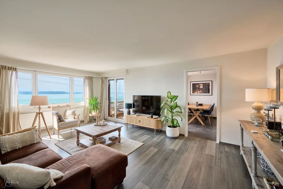 4,5-Zimmer-Wohnung mit atemberaubendem Seeblick – Foto 6 von 7
