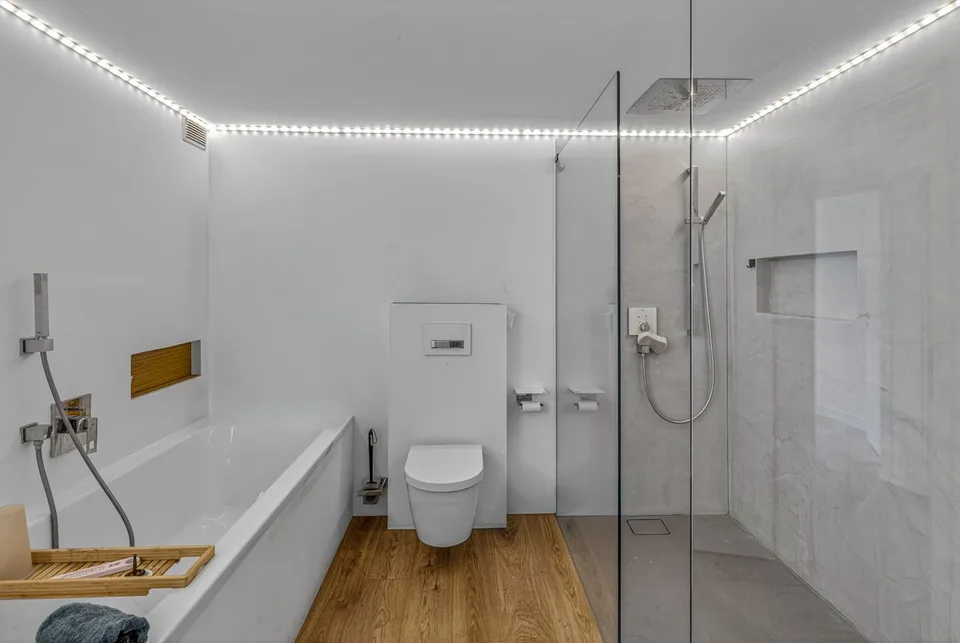 Sogno abitativo: casa unifamiliare con 8 stanze e bella vista a Wald ZH – foto 8 di 13