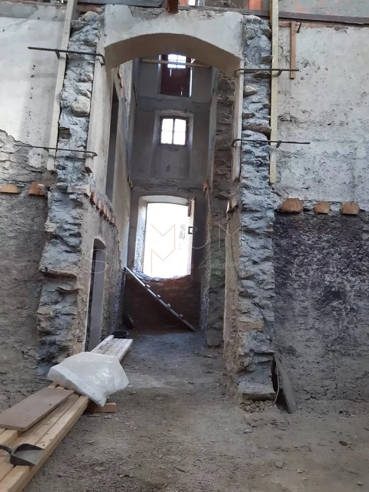 Savièse, Saint-Germain: casa di villaggio da trasformare, 590 m2 di potenziale – foto 8 di 13