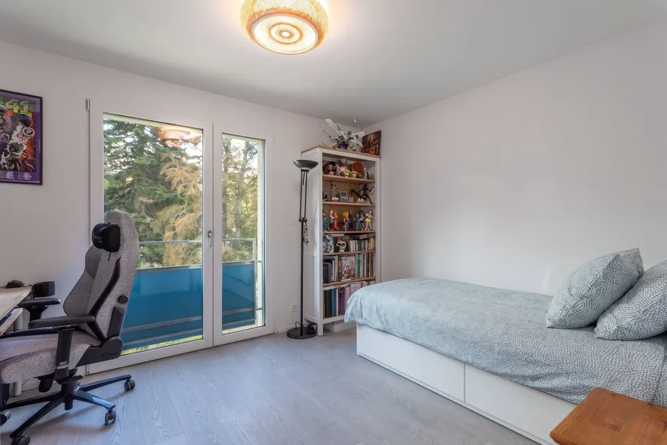 Eine außergewöhnliche Penthousewohnung mit 4,5 Zimmern und Blick auf den See und die Alpen – Foto 6 von 11