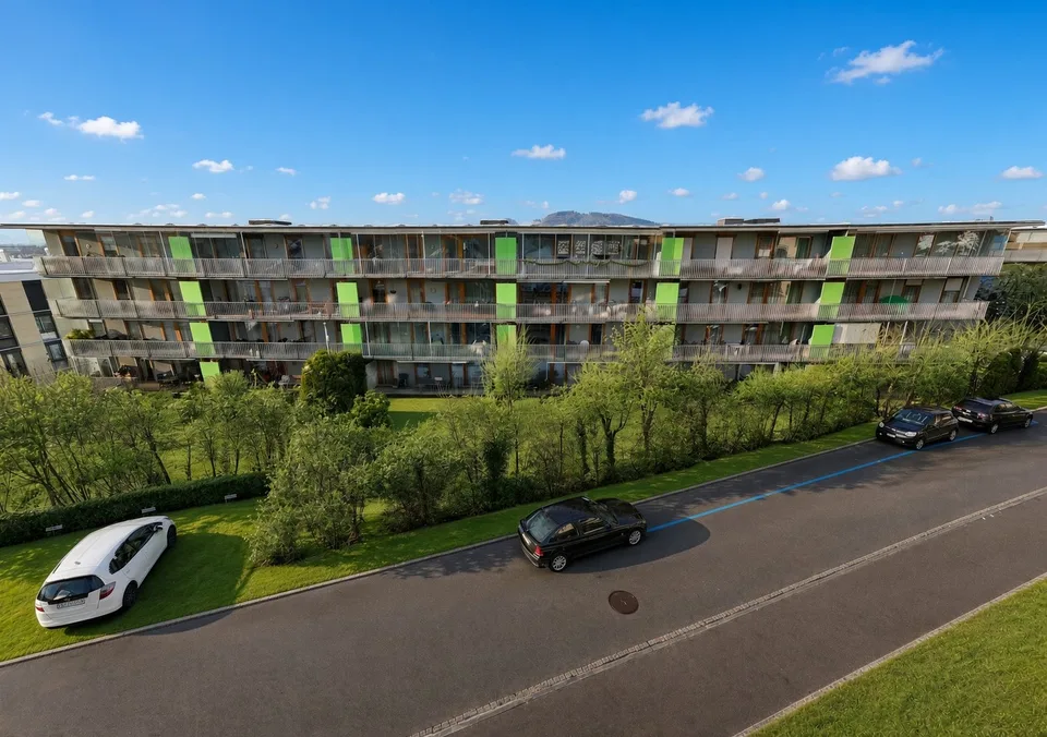 Attraktive 4 1/2 Zi. Stadtwhg.mit 2 Balkonen & Weitsicht – Foto 10 von 11