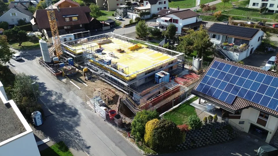 Appartement neuf de 4,5 pièces au 1er étage avec balcon – photo 11 sur 13