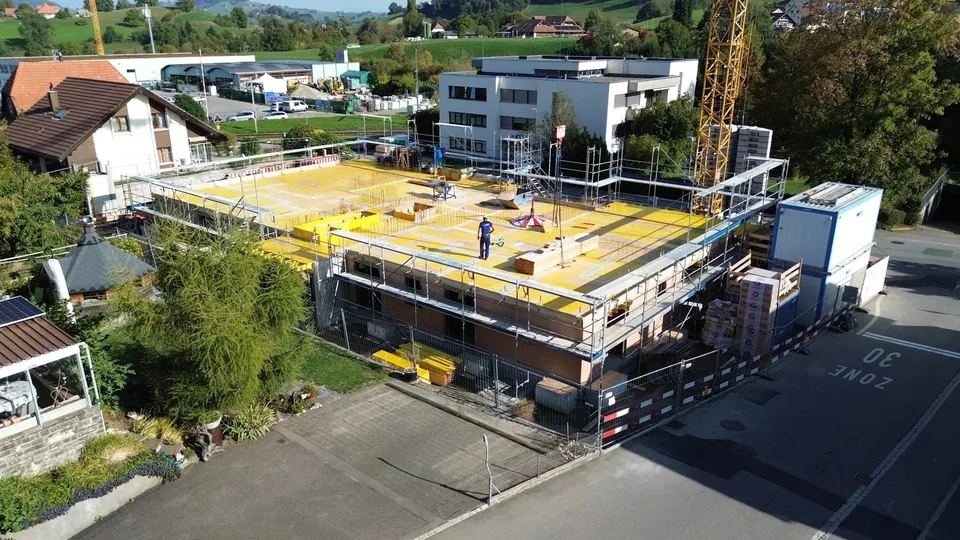 Appartement neuf de 4,5 pièces au 1er étage avec balcon – photo 9 sur 13