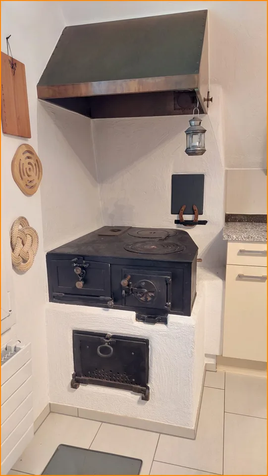 Renovierte, sonnige und zentrale 4.5-Zimmer-Maisonette-Wohnung. – Foto 7 von 11