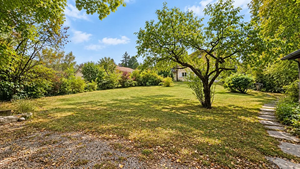 Rare appartement de 5 pièces avec jardin privatif de 500 m² – photo 2 sur 10