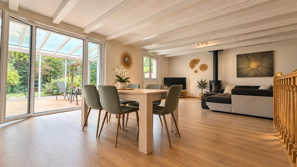 Rare appartement de 5 pièces avec jardin privatif de 500 m² – photo 4 sur 10