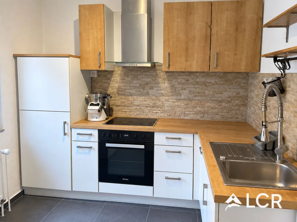 Beautiful 6.5-room apartment in Chézard-st-Martin – photo 3 of 13