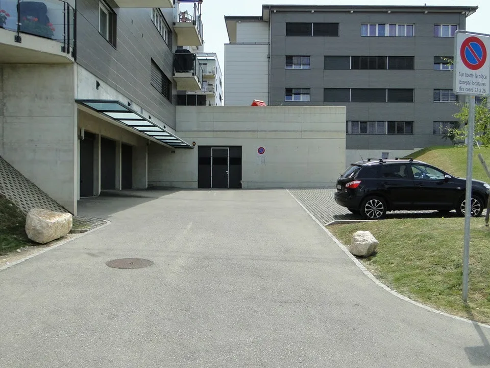 4,5-Zimmer-Wohnung mit Balkon – Foto 2 von 3