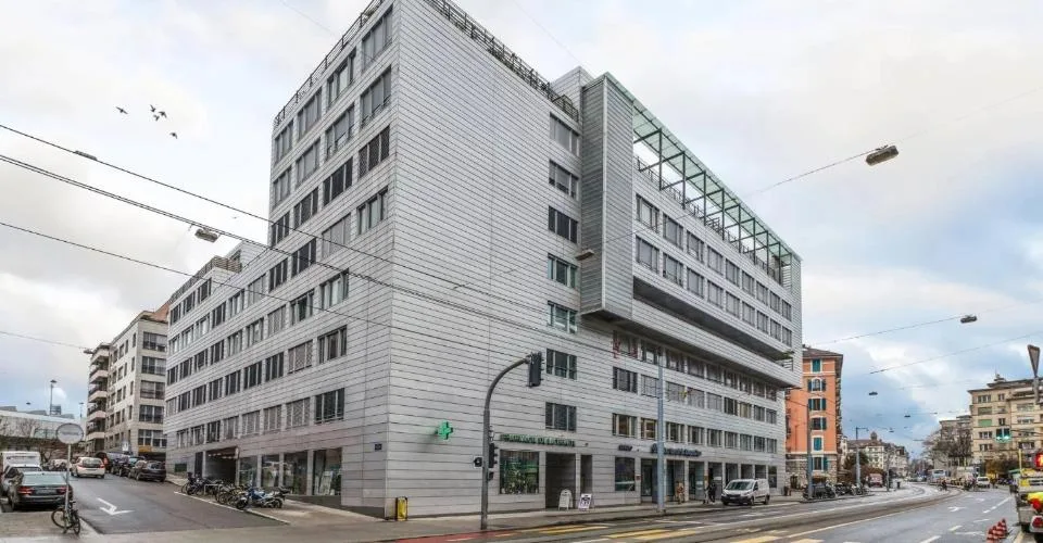 Dépôt au 3ème sous-sol - Rue de Lausanne 69 – photo 2 sur 2