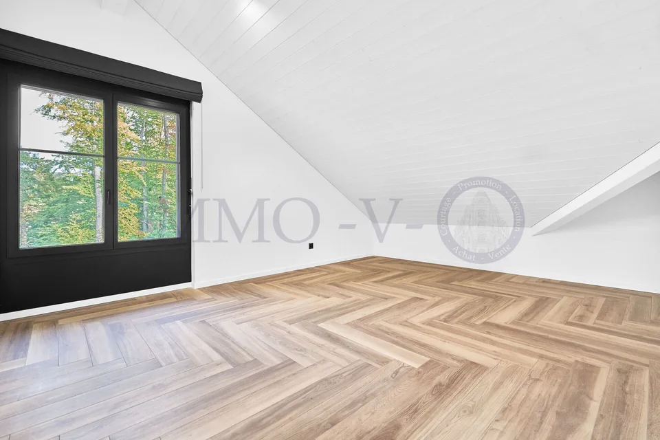 DUPLEX DI ALTO STANDING CON BALCONE-TERRAZZA – foto 6 di 11