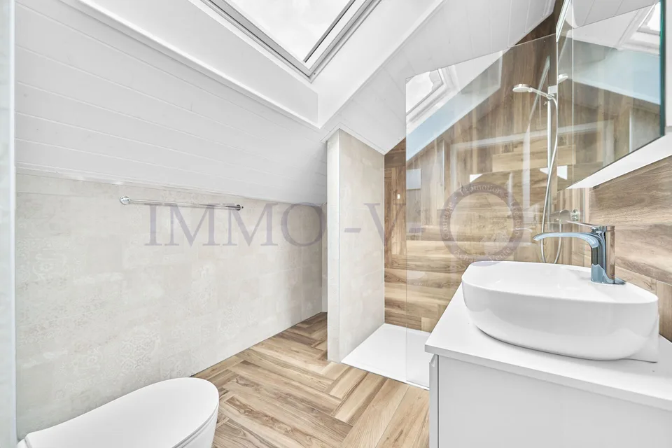 DUPLEX DI ALTO STANDING CON BALCONE-TERRAZZA – foto 8 di 11