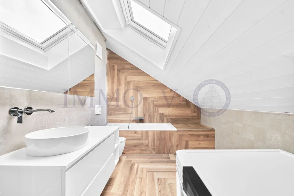 DUPLEX DI ALTO STANDING CON BALCONE-TERRAZZA – foto 11 di 11