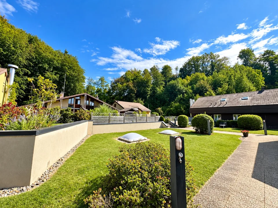 Wohn- und Geschäftshaus – Foto 2 von 19