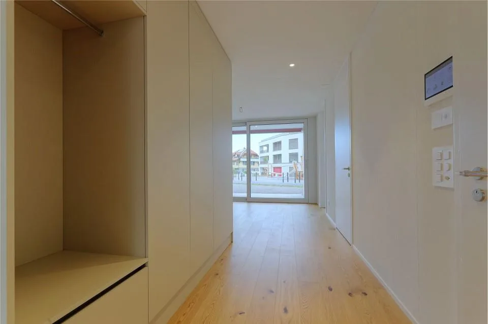 WHG 27 - Un logement de haute qualité et contemporain dans un emplacement central à Urtenen-Schönbühl – photo 4 sur 13