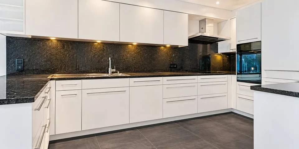 Bright garden apartment with spacious living and outdoor area at the edge of the forest – photo 12 of 13
