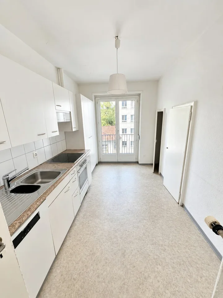 Attraktive 3-Zimmer-Wohnung an zentraler Lage – Foto 2 von 12