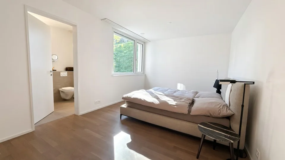 Appartamento giardino attraente di 3½ locali con vista lago – foto 9 di 12