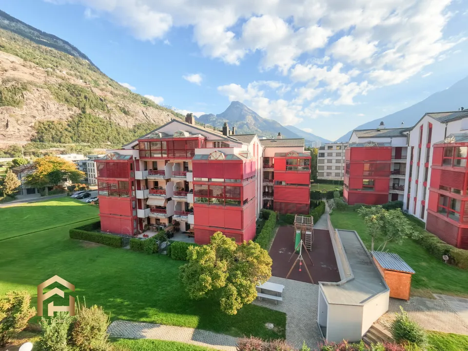 Quiet and centrally located 4.5 room apartment in Glis – photo 13 of 13
