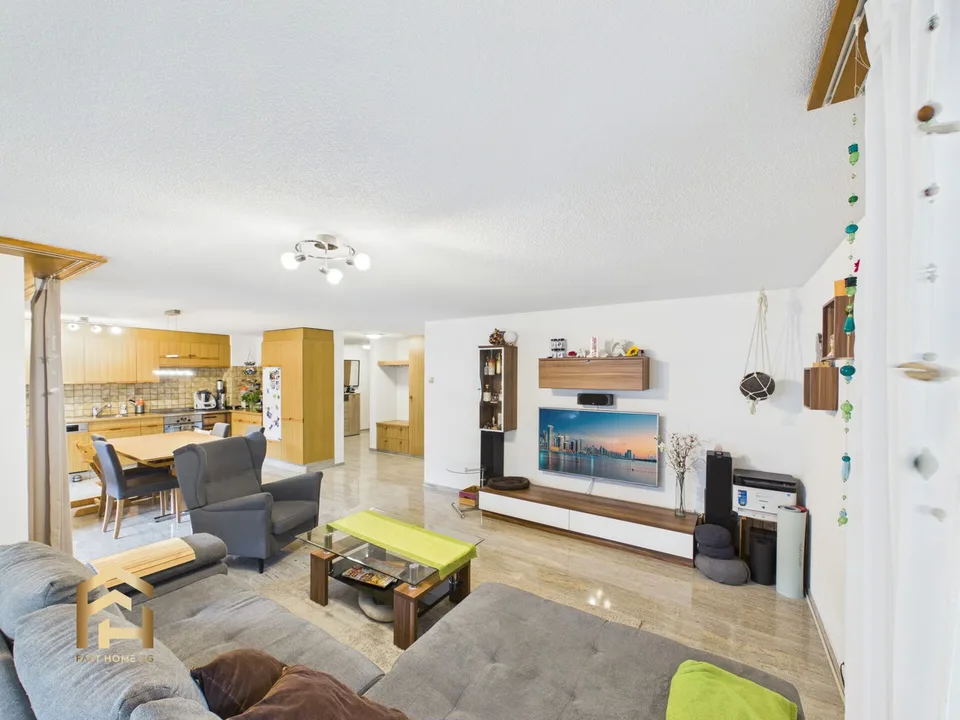 Quiet and centrally located 4.5 room apartment in Glis – photo 2 of 13