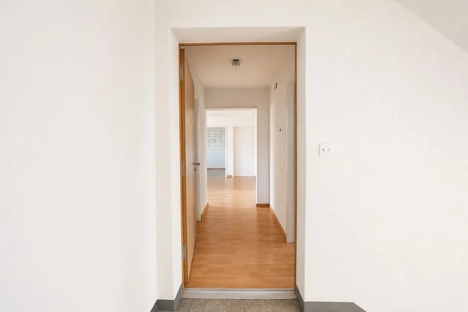 Appartamento di 3,5 stanze con balcone - molto potenziale a un prezzo interessante – foto 8 di 11