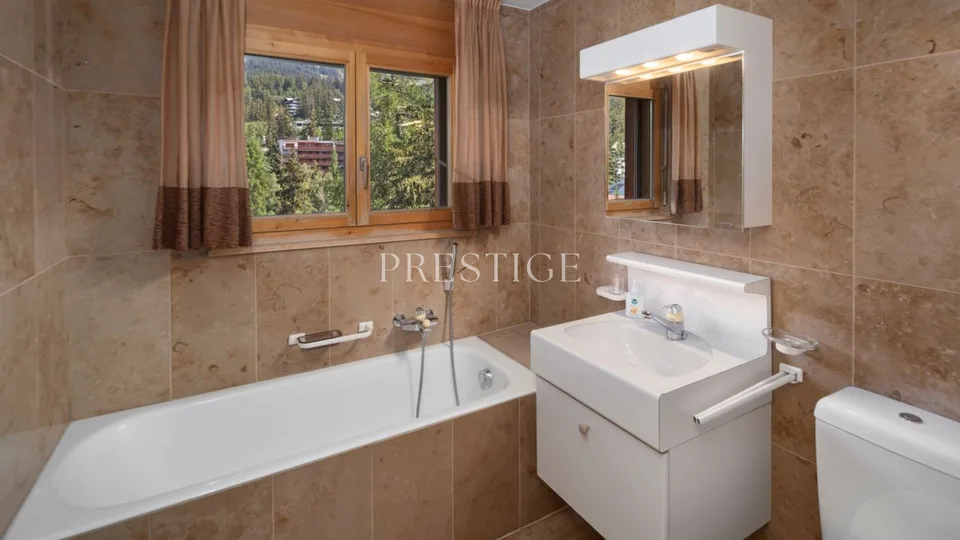 Geräumige 5½-Zimmer-Wohnung in Crans mit Blick auf den Golfplatz – Foto 12 von 13