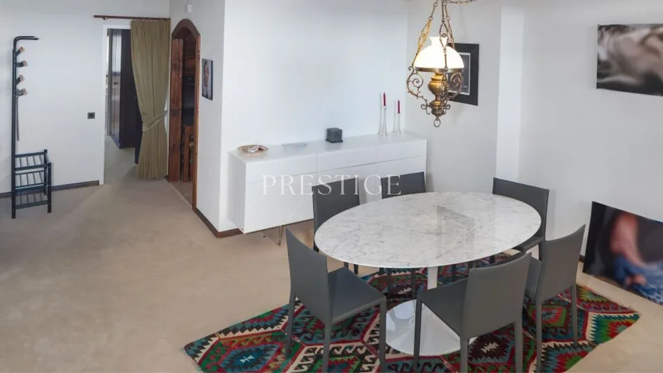 Duplex 3½ Zimmer Ski in&out in der Tour de Super-Crans - Aussicht... – Foto 3 von 13